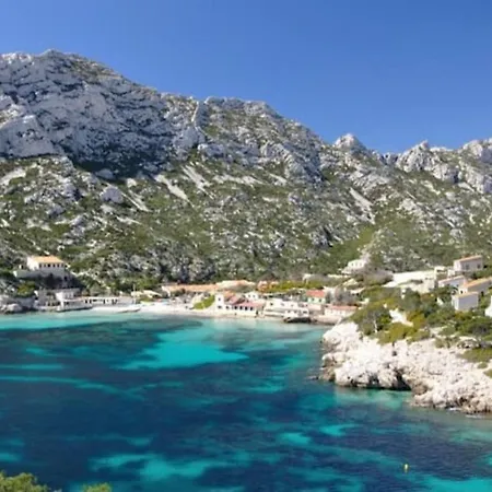 Les Terrasses Des Calanques * Marseille
